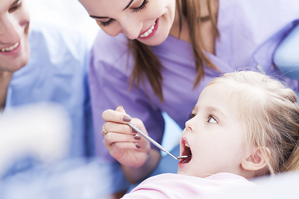 Chỉnh nha niềng răng cho trẻ em mang đến nụ cười rạng rỡ tương lai