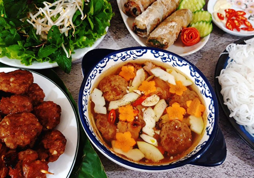 Bún chả Hồ Gươm